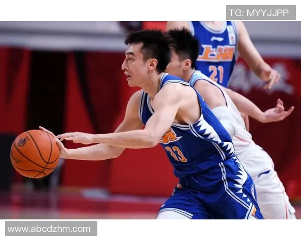 上海羽毛球队在总决赛中以62分稳居榜首展现强劲实力