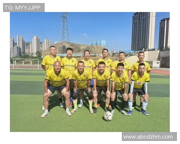 在沙市的绿茵场上体验足球的激情与乐趣